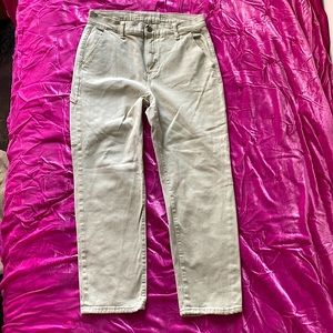 Old Navy. Cream carpenter extra high rise sky-hi straight. Sz 12